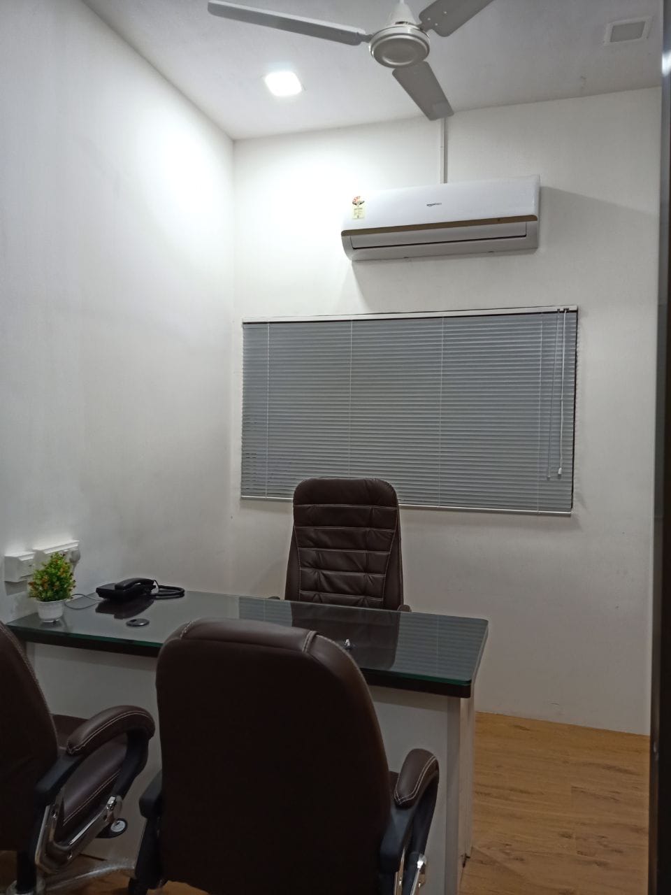 Coworking Space in Nehru Nagar BI721